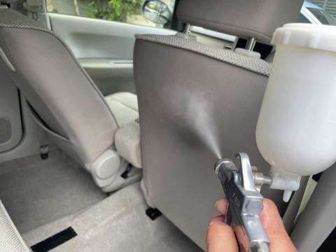 亀岡市にて、車内クリーニング、抗菌施工をさせて頂きました。サムネイル
